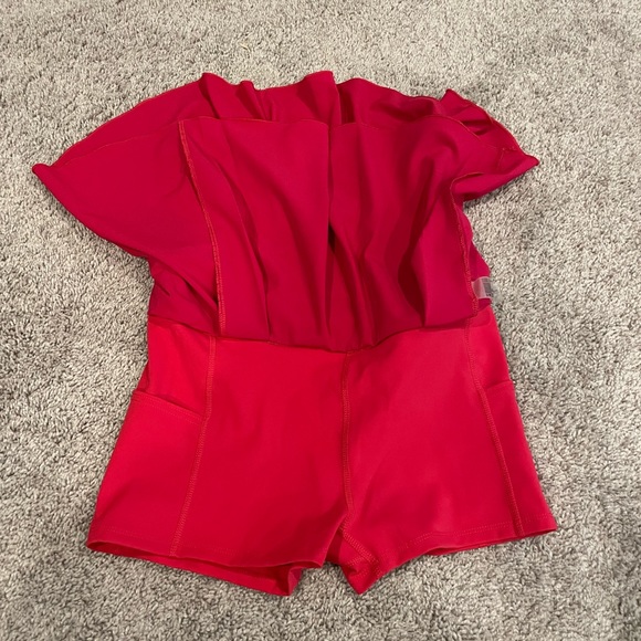 Aritzia TNA Tennis Skirt - Picture 6 of 7